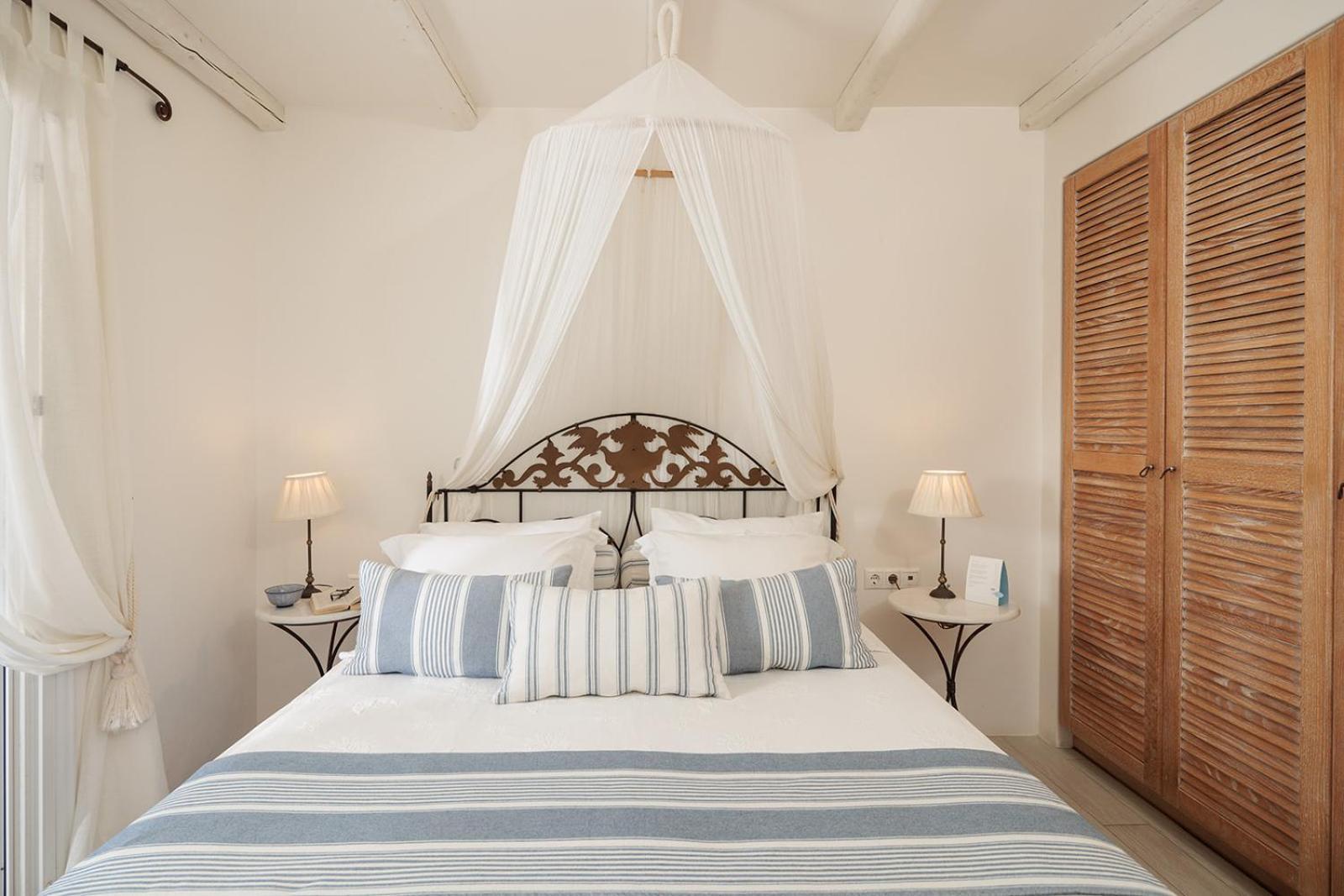 Villa Marandi Luxury Suites สเตลิดา ภายนอก รูปภาพ